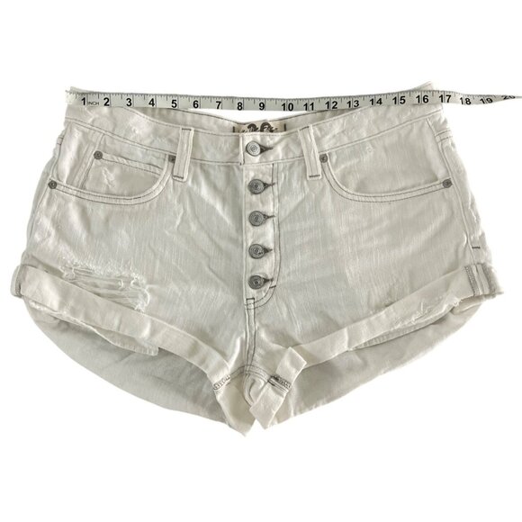 We The Free x Free People Romeo Rolled Cut Off Short Button Front 30 White Denim - Picture 5 of 11